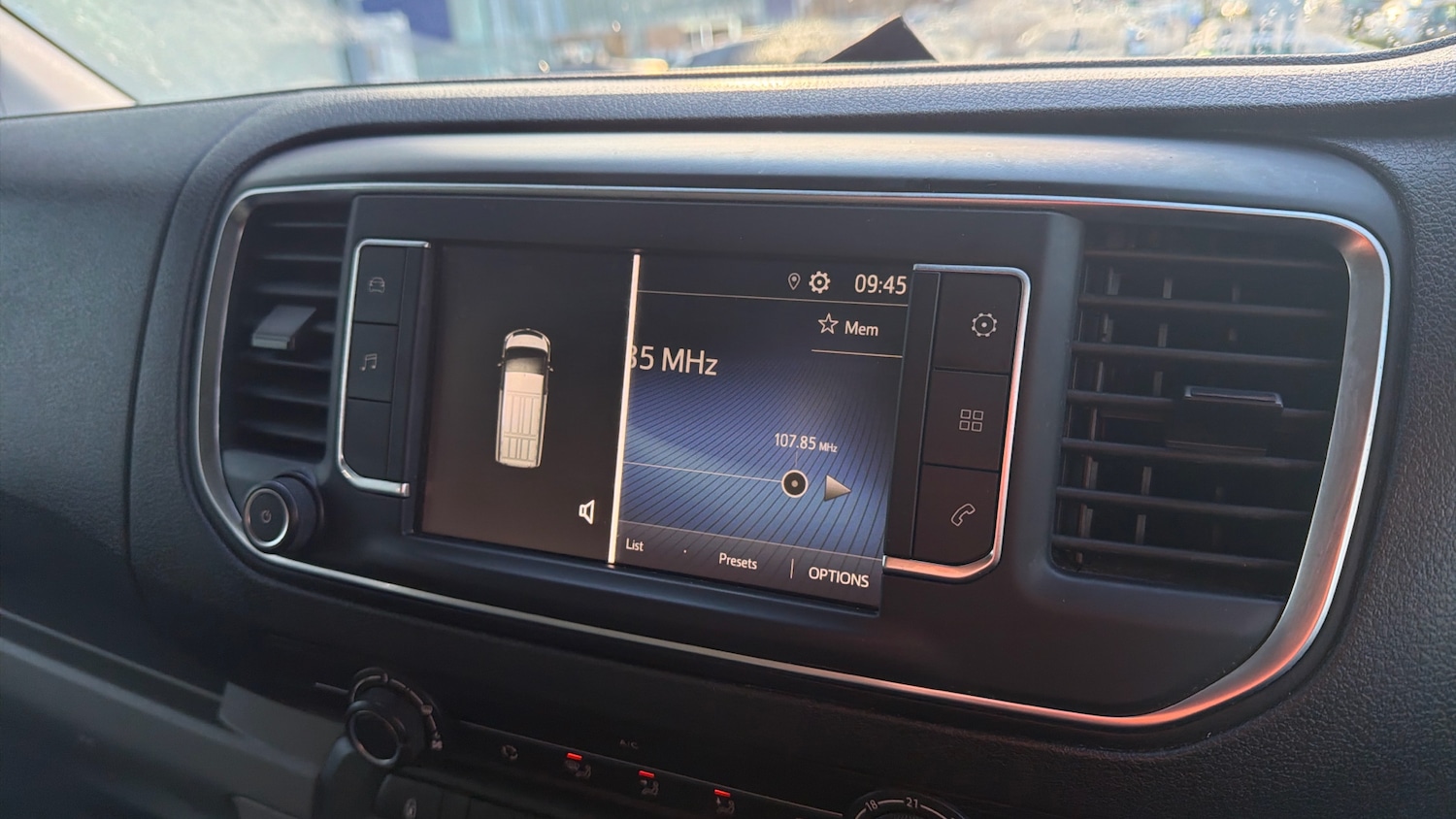 Used Toyota ProAce 2021 for sale - 76894390: Photo 24