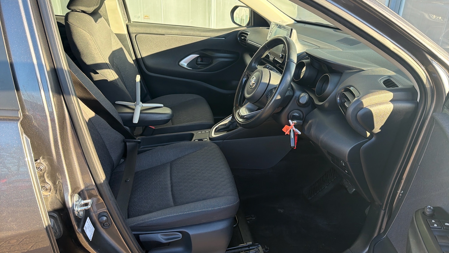 Used Toyota Yaris 2023 for sale - 77116393: Photo 11