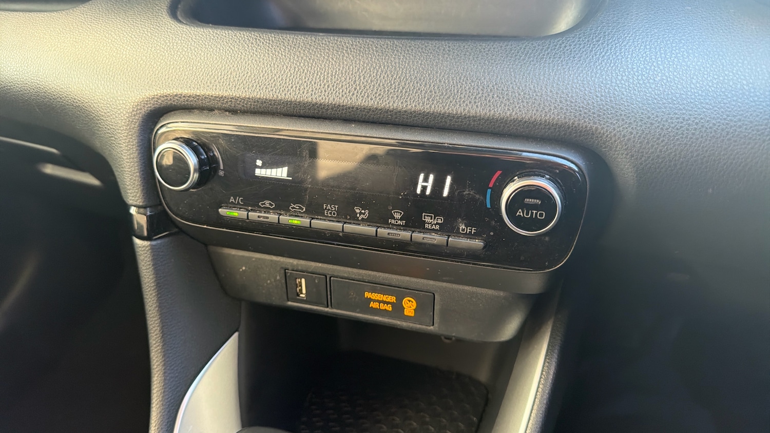 Used Toyota Yaris 2023 for sale - 77116393: Photo 29