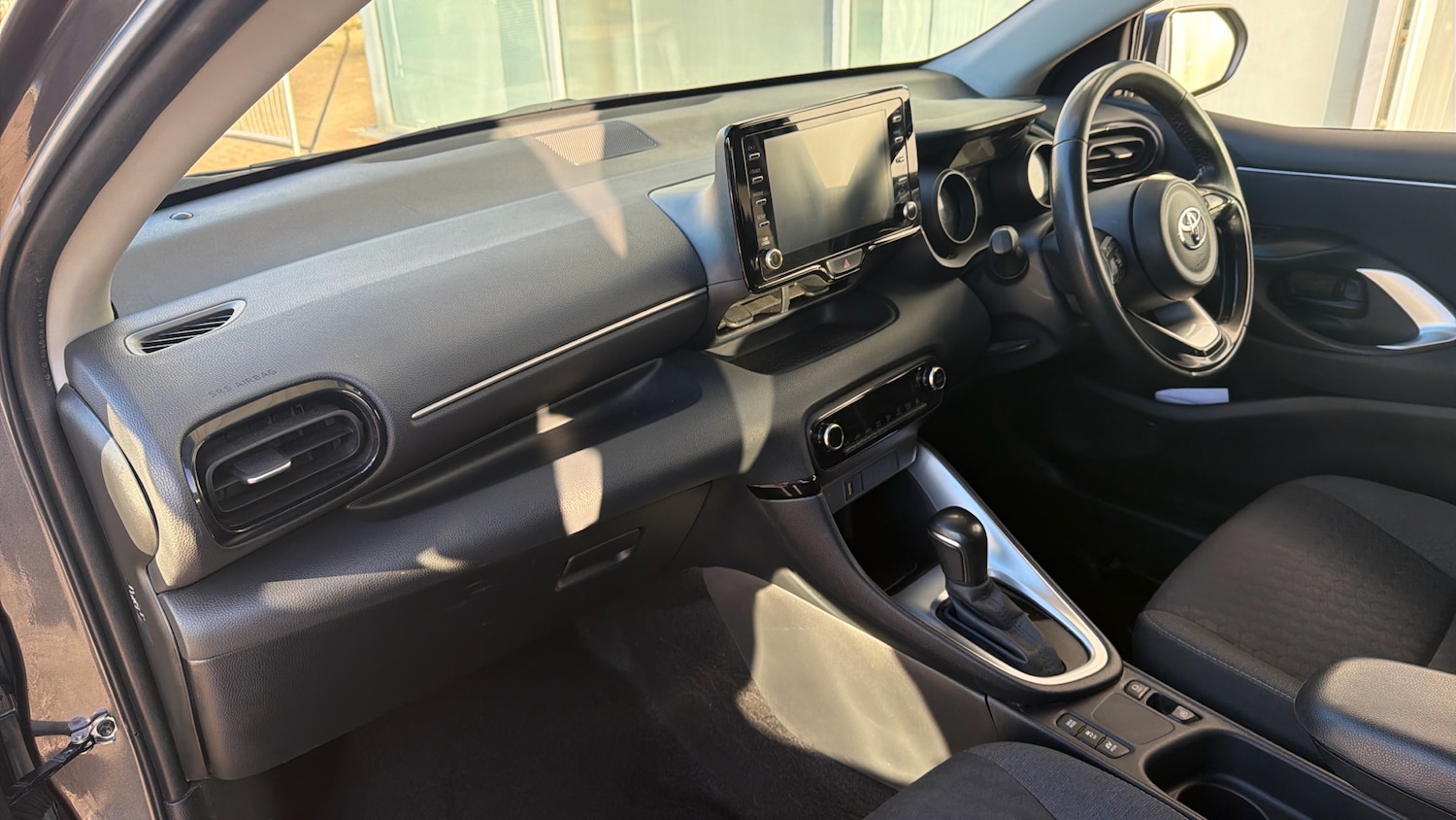 Used Toyota Yaris 2023 for sale - 77116393: Photo 35