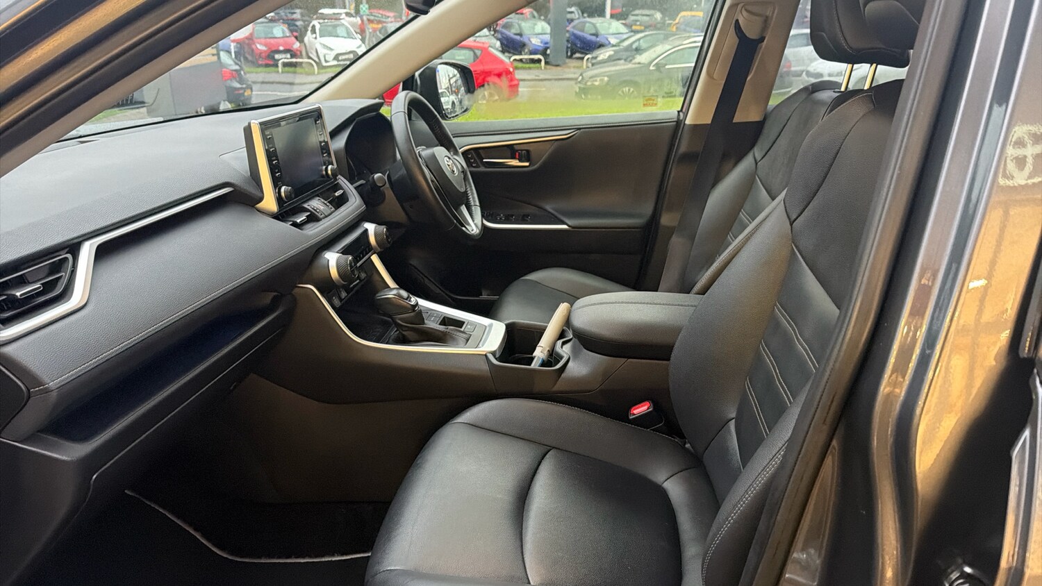 Used Toyota RAV4 2022 for sale - 77277204: Photo 10