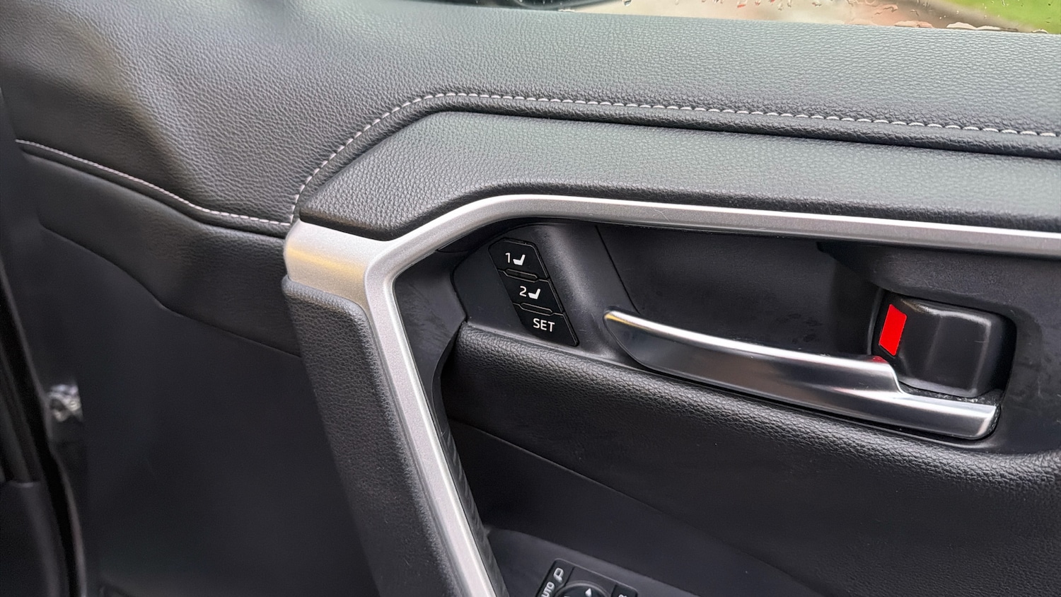 Used Toyota RAV4 2022 for sale - 77277204: Photo 27