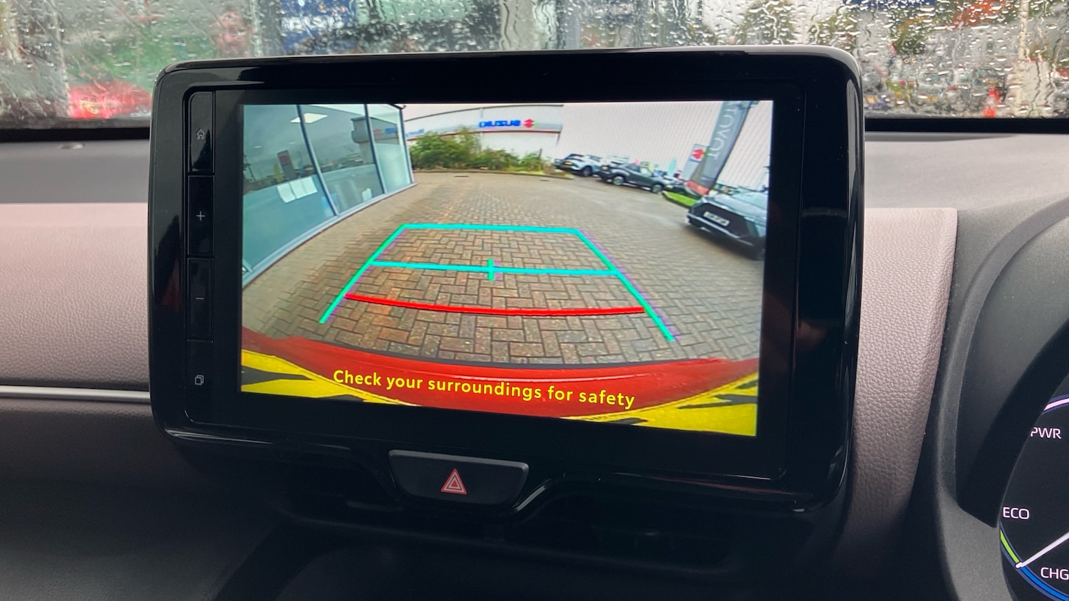 Used Toyota Yaris Cross 2022 for sale - 76079618: Photo 24