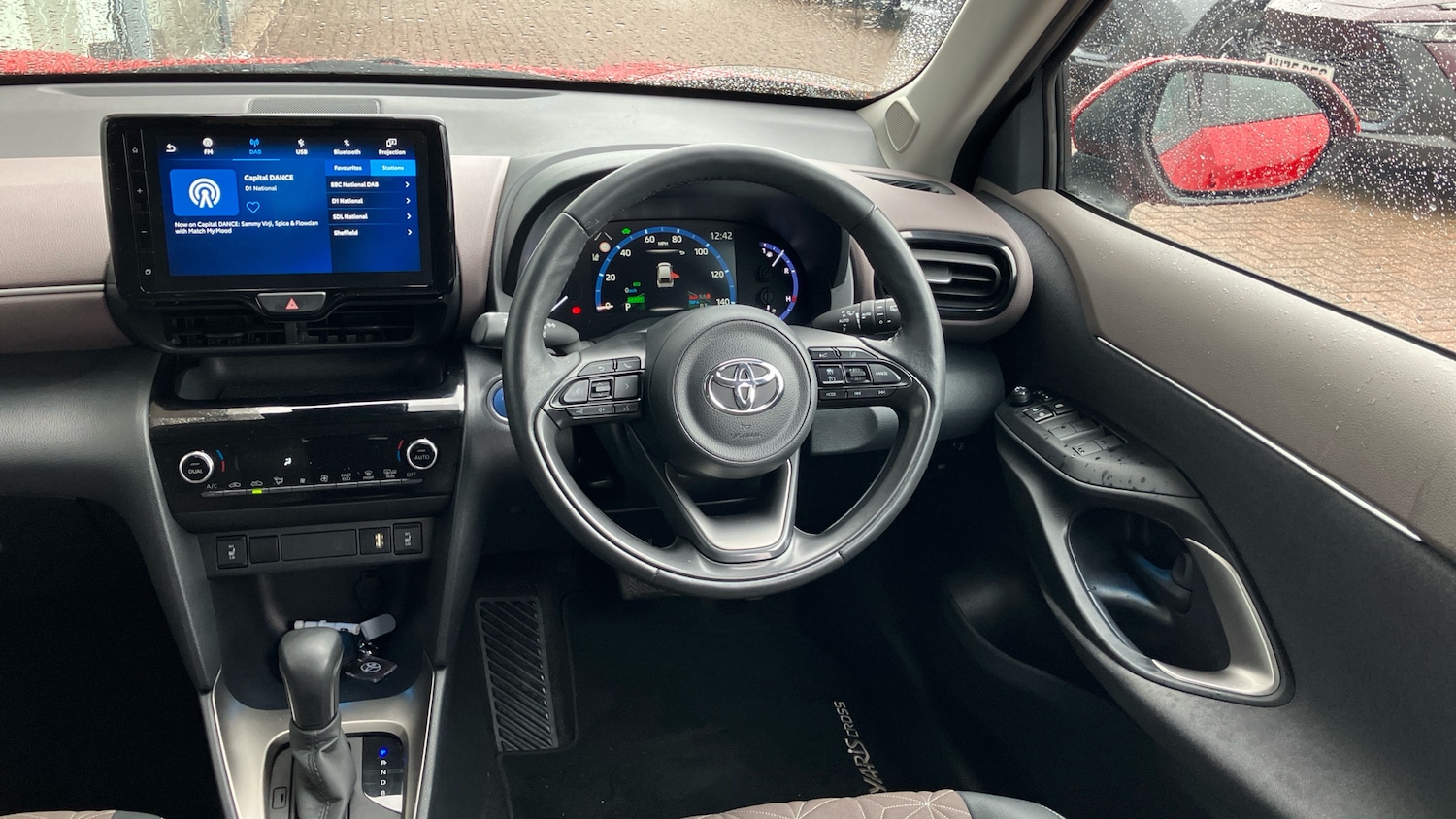 Used Toyota Yaris Cross 2022 for sale - 76079618: Photo 6