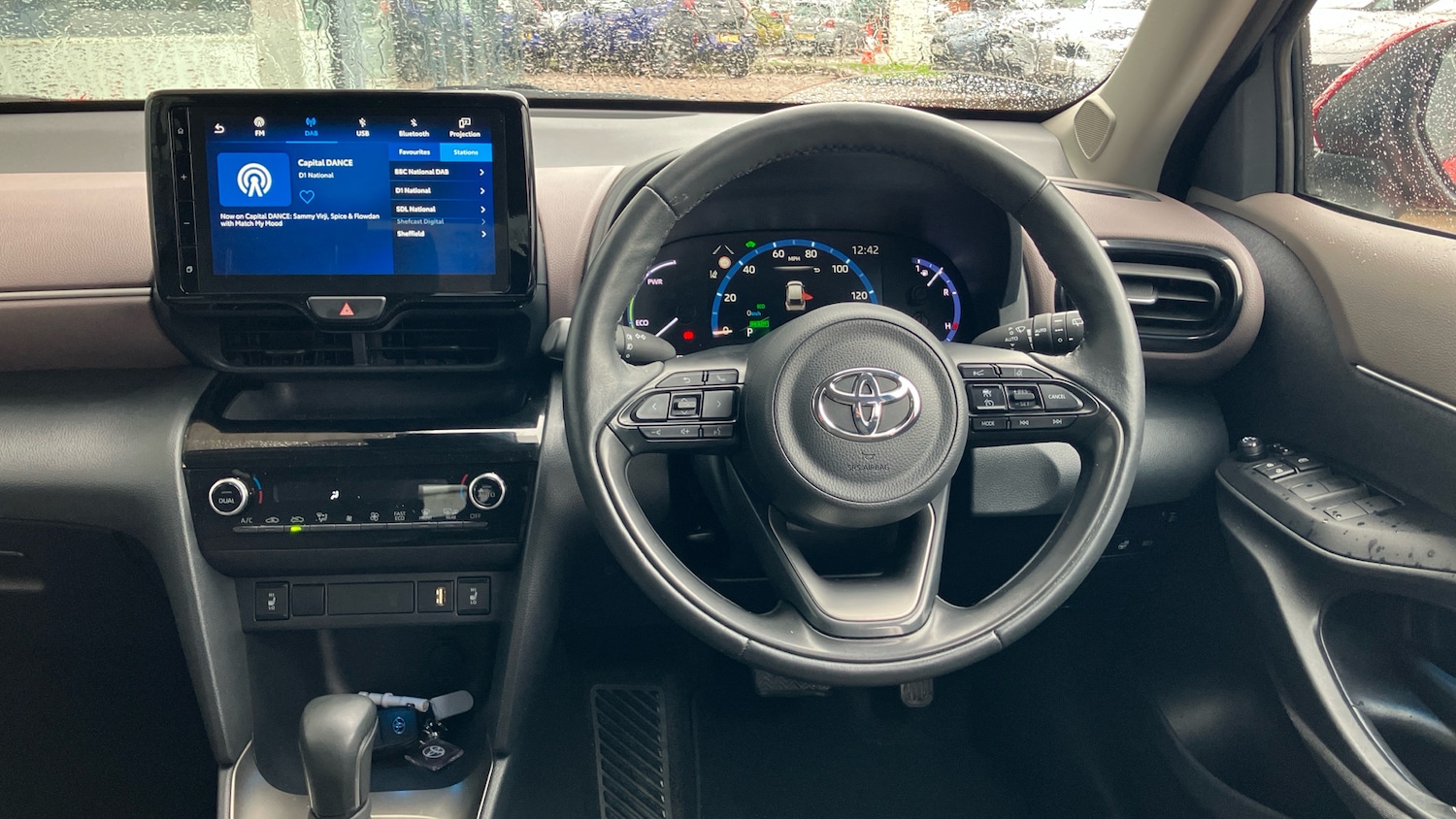 Used Toyota Yaris Cross 2022 for sale - 76079618: Photo 8