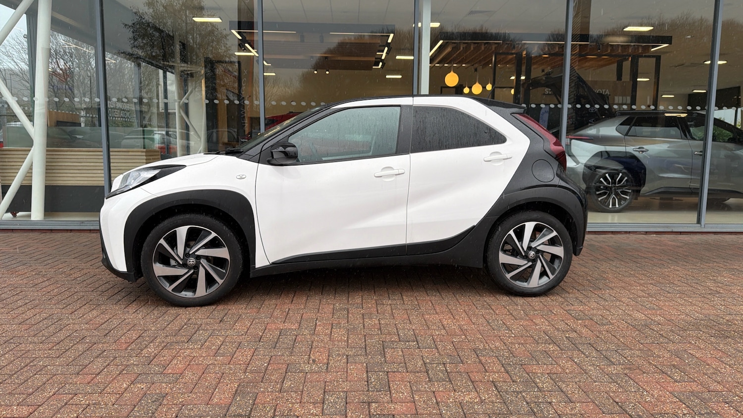 Used Toyota Aygo X 2024 for sale - 77595149: Photo 17