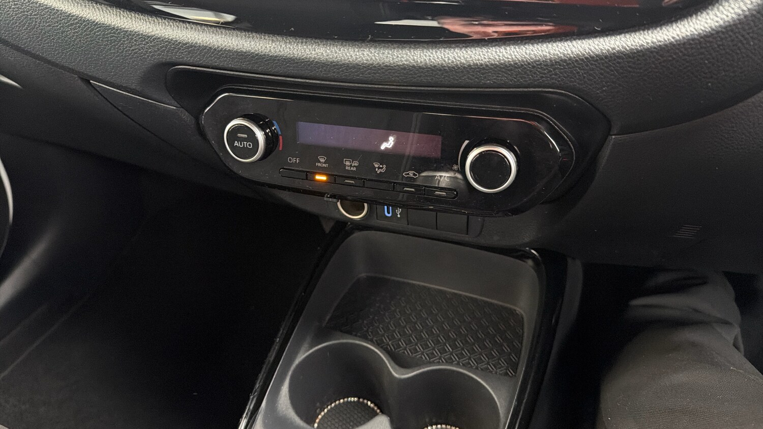 Used Toyota Aygo X 2024 for sale - 77595149: Photo 29