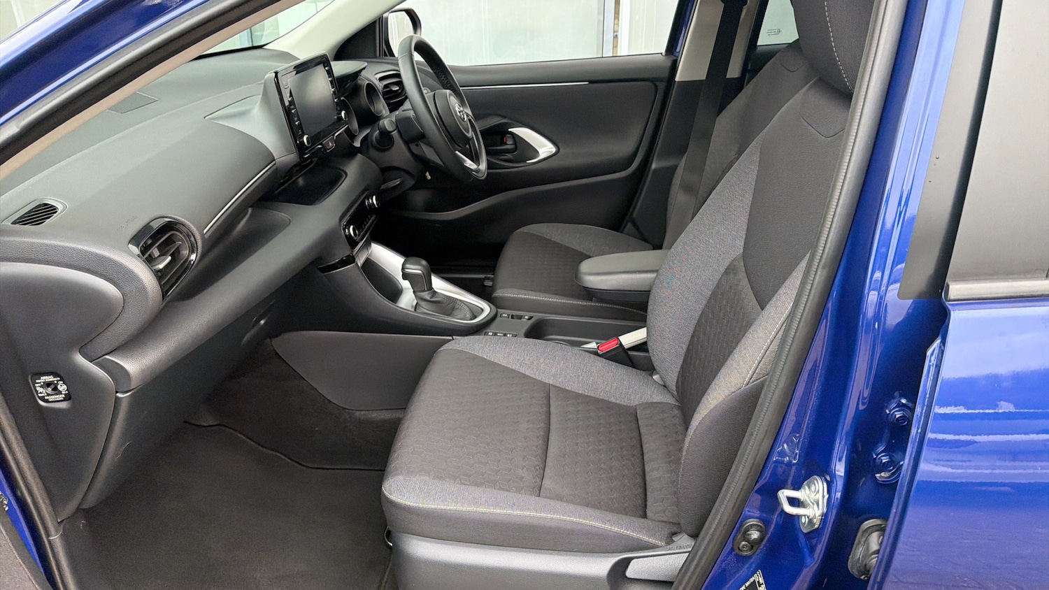 Used Toyota Yaris 2022 for sale - 77125014: Photo 10