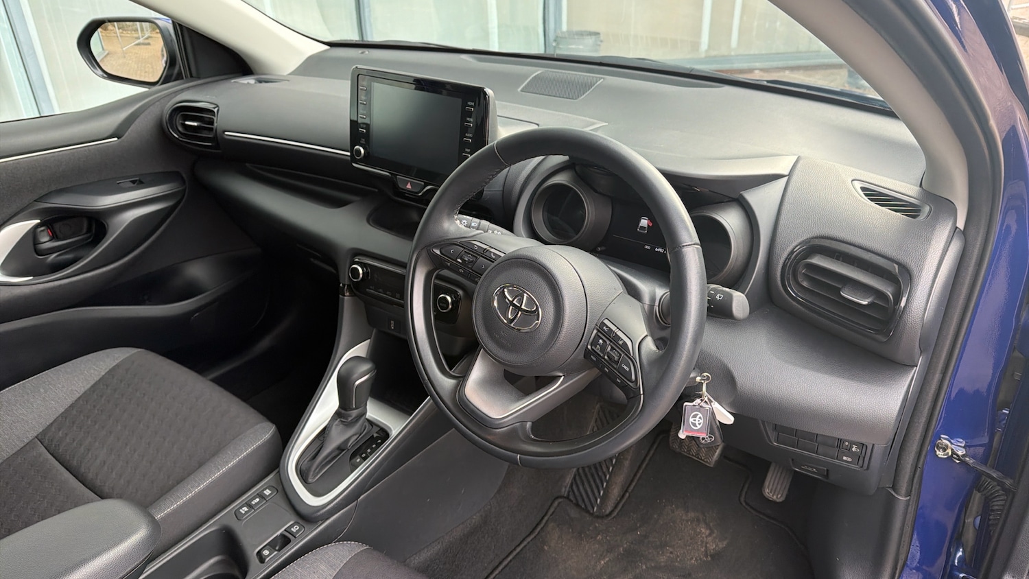 Used Toyota Yaris 2022 for sale - 77125014: Photo 25