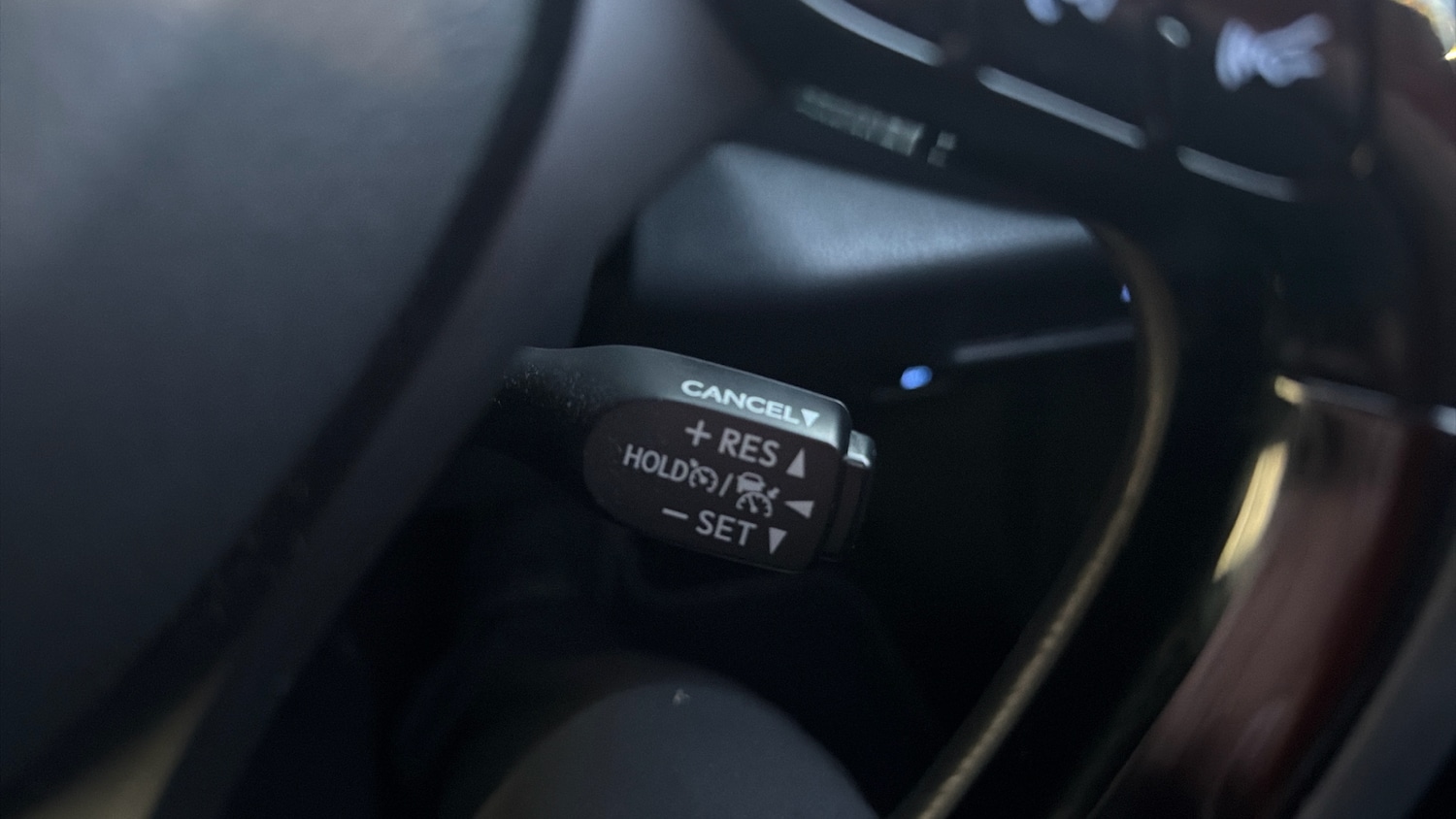 Used Toyota C-HR 2023 for sale - 77300292: Photo 29