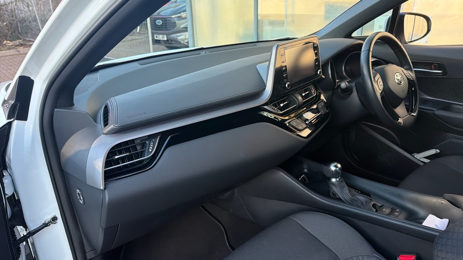 Used Toyota C-HR 2023 for sale - 77300292: Photo 36