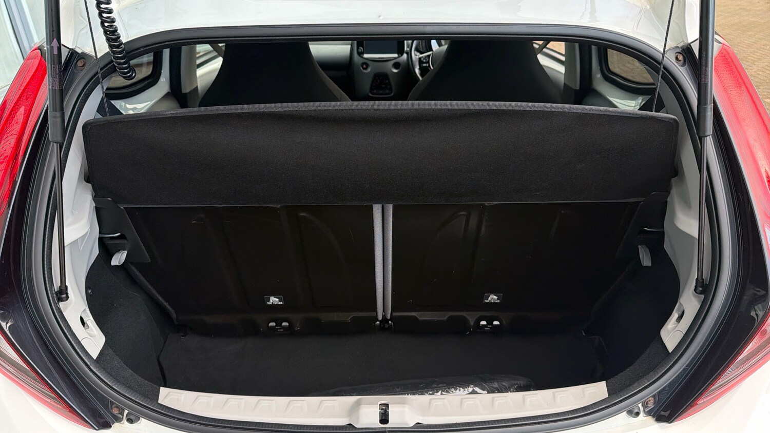 Used Toyota AYGO 2019 for sale - 76611170: Photo 14