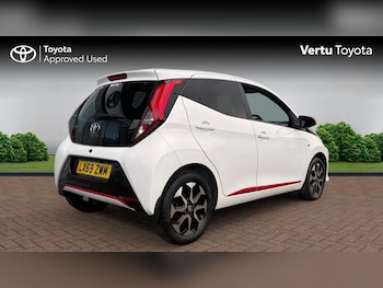 Used Toyota AYGO 2019 for sale - 76611170: Photo