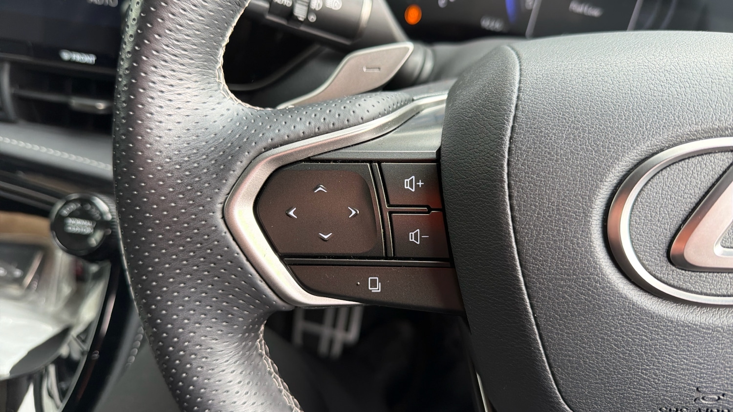 Used Lexus NX 2023 for sale - 78067381: Photo 29