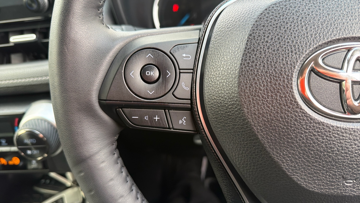 Used Toyota RAV4 2021 for sale - 77846341: Photo 29