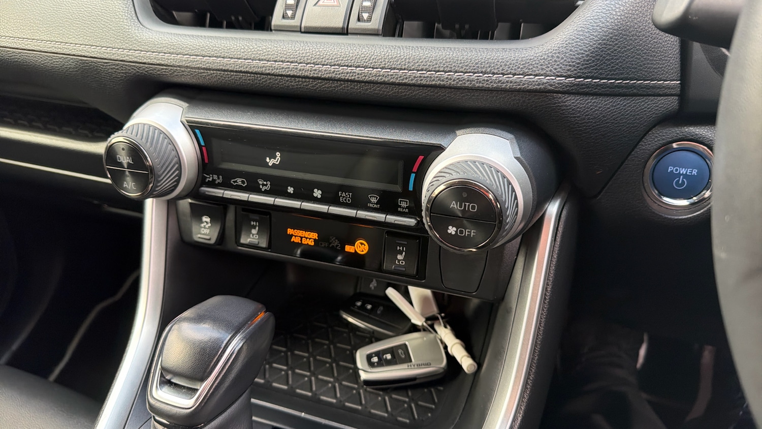 Used Toyota RAV4 2021 for sale - 77846341: Photo 31