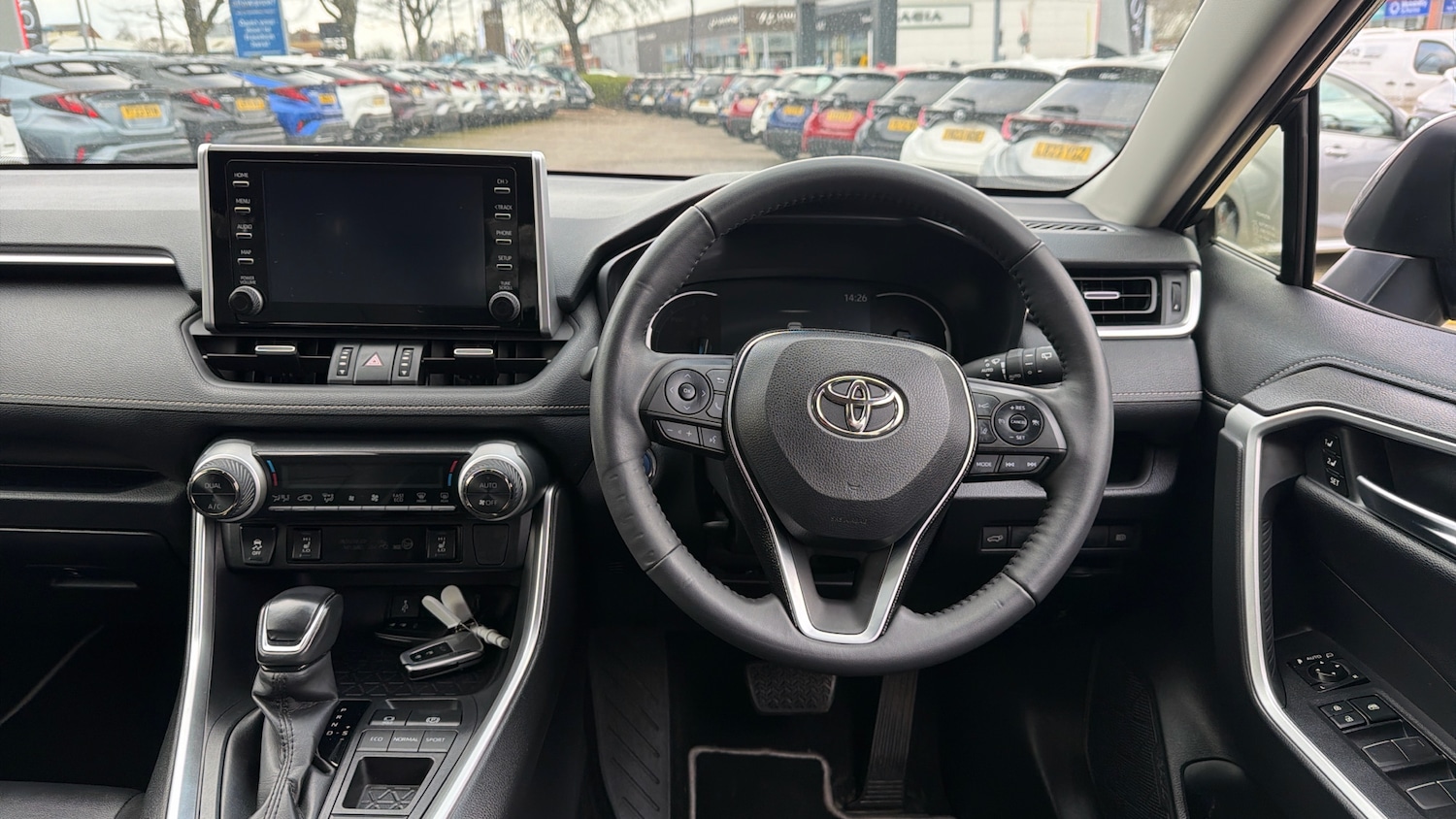 Used Toyota RAV4 2021 for sale - 77846341: Photo 8