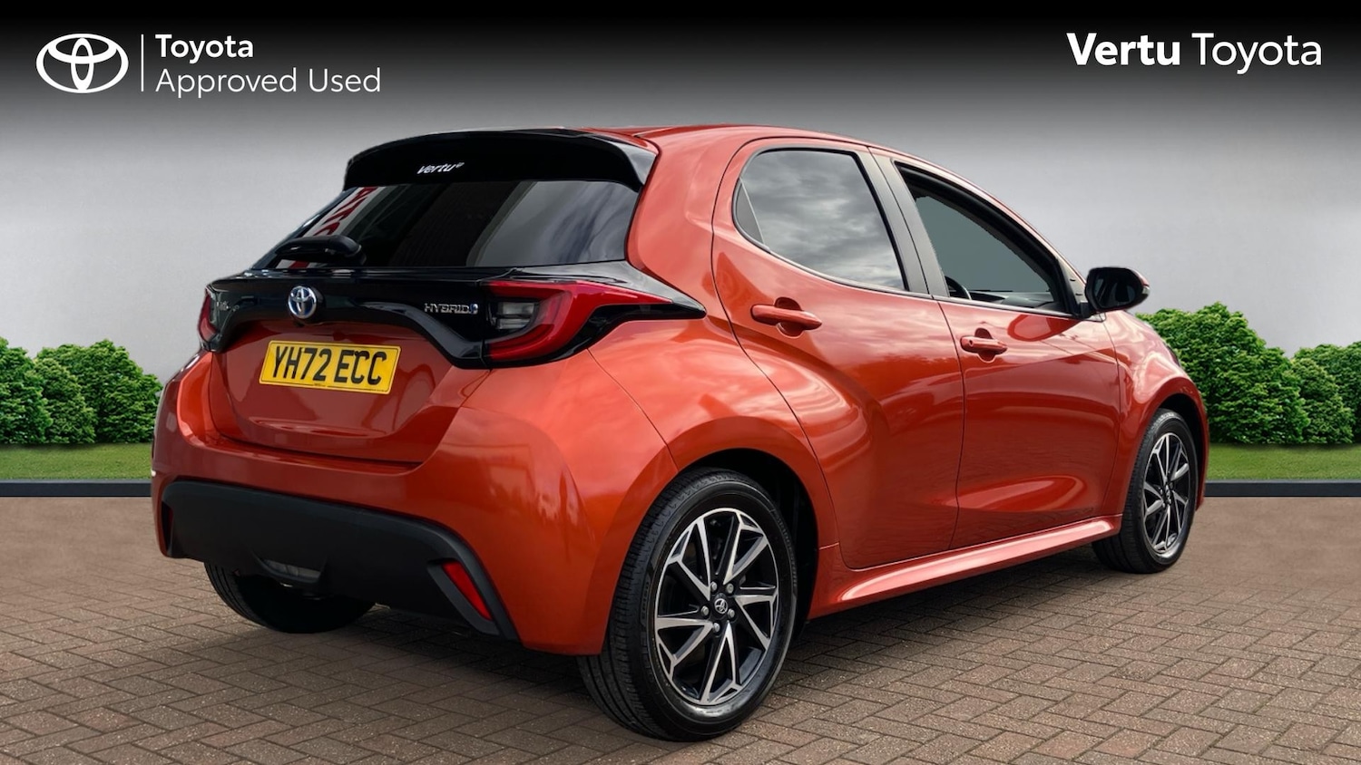 Used Toyota Yaris 2022 for sale - 76290478: Photo 2