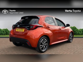 Used Toyota Yaris 2022 for sale - 76290478: Photo