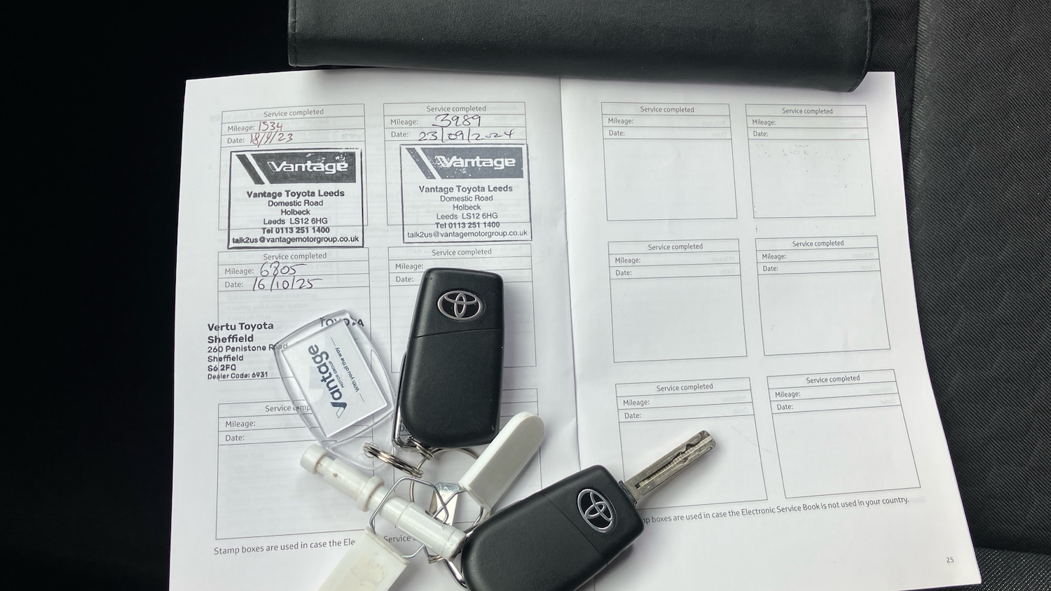 Used Toyota Yaris 2022 for sale - 76290478: Photo 35