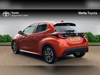 Used Toyota Yaris 2022 for sale - 76290478: Photo