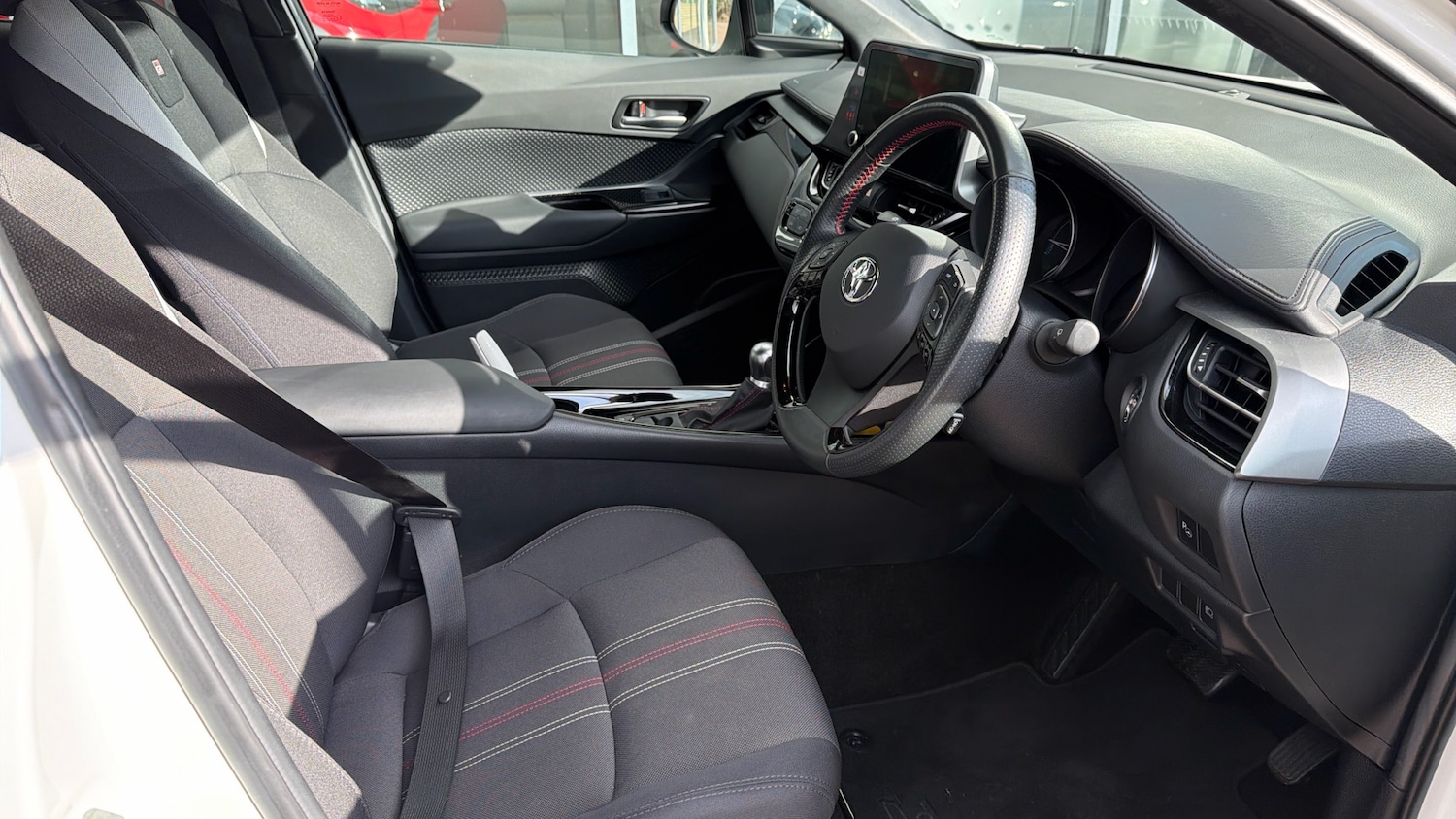 Used Toyota C-HR 2022 for sale - 77732315: Photo 11