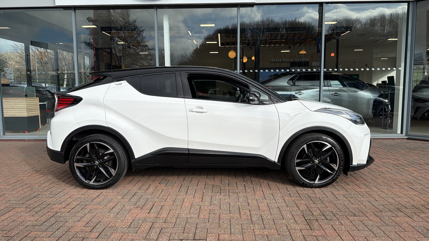 Used Toyota C-HR 2022 for sale - 77732315: Photo 16