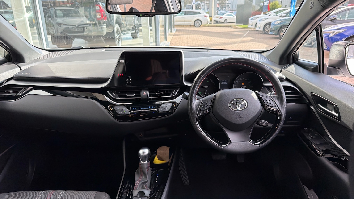 Used Toyota C-HR 2022 for sale - 77732315: Photo 5