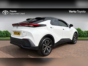 Used Toyota C-HR 2025 for sale - 79045646: Photo