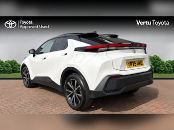 Used Toyota C-HR 2025 for sale - 79045646: Photo