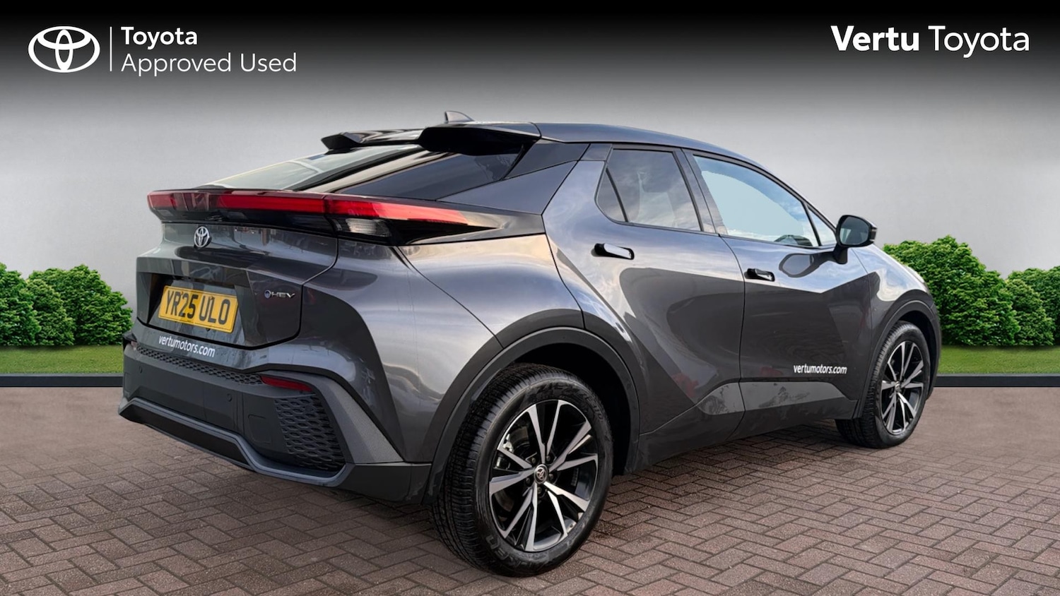 Used Toyota C-HR 2025 for sale - 77326707: Photo 2