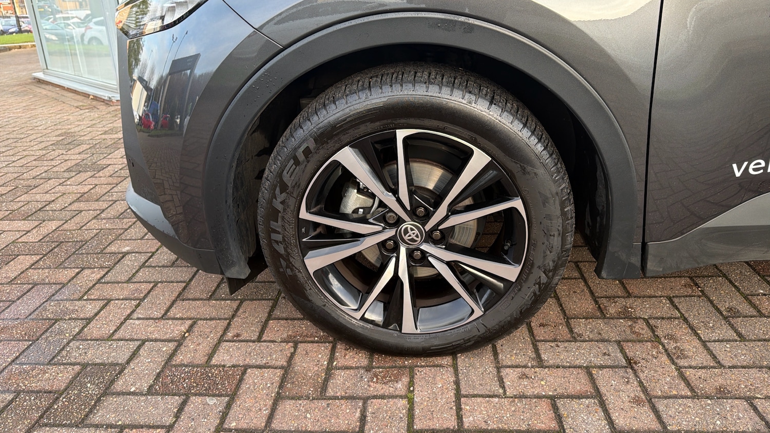 Used Toyota C-HR 2025 for sale - 77326707: Photo 33