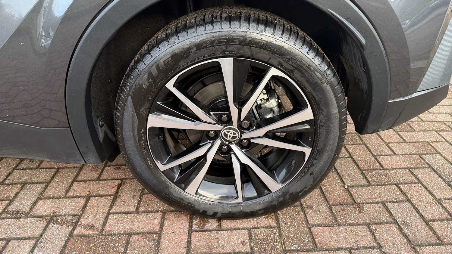 Used Toyota C-HR 2025 for sale - 77326707: Photo 34