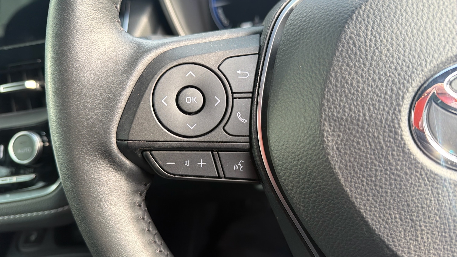 Used Toyota Corolla 2024 for sale - 77883720: Photo 22