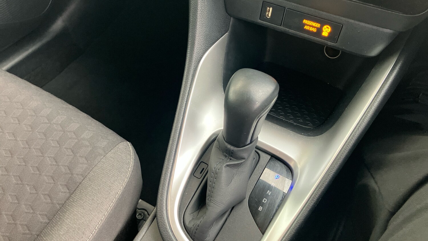 Used Toyota Yaris 2022 for sale - 76396835: Photo 29