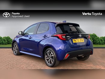 Used Toyota Yaris 2022 for sale - 76396835: Photo