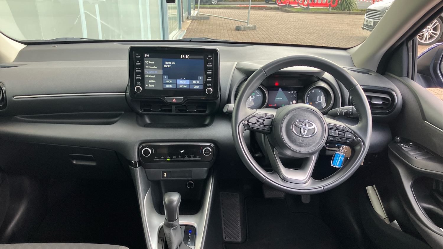 Used Toyota Yaris 2022 for sale - 76396835: Photo 5