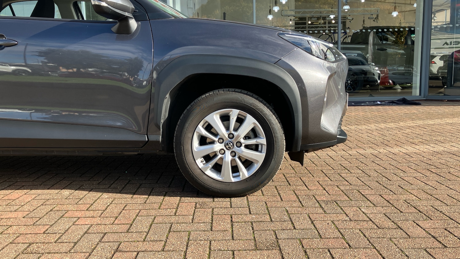Used Toyota Yaris Cross 2023 for sale - 76299313: Photo 18