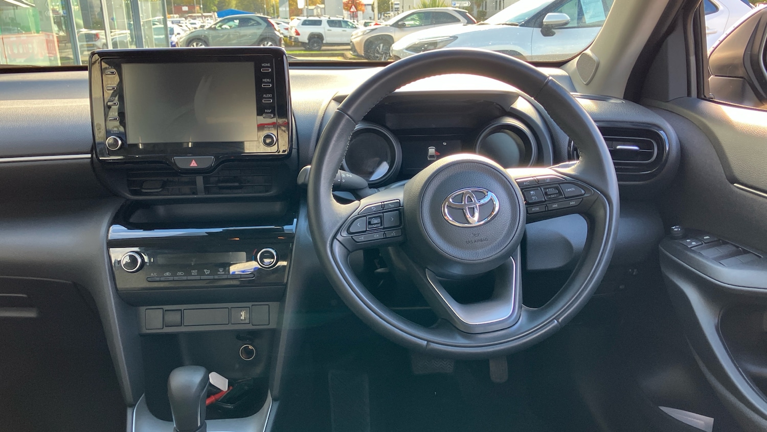 Used Toyota Yaris Cross 2023 for sale - 76299313: Photo 8