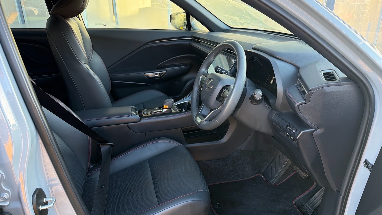 Used Lexus LBX 2024 for sale - 77517413: Photo 11