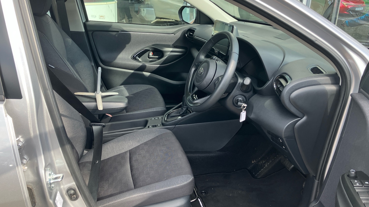Used Toyota Yaris 2025 for sale - 75972833: Photo 11