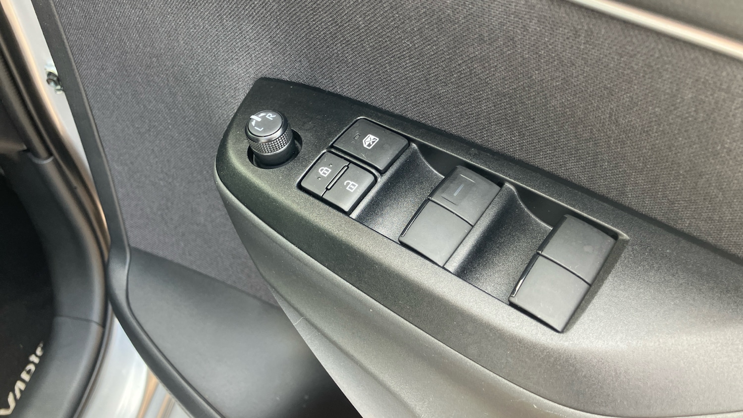 Used Toyota Yaris 2025 for sale - 75972833: Photo 26