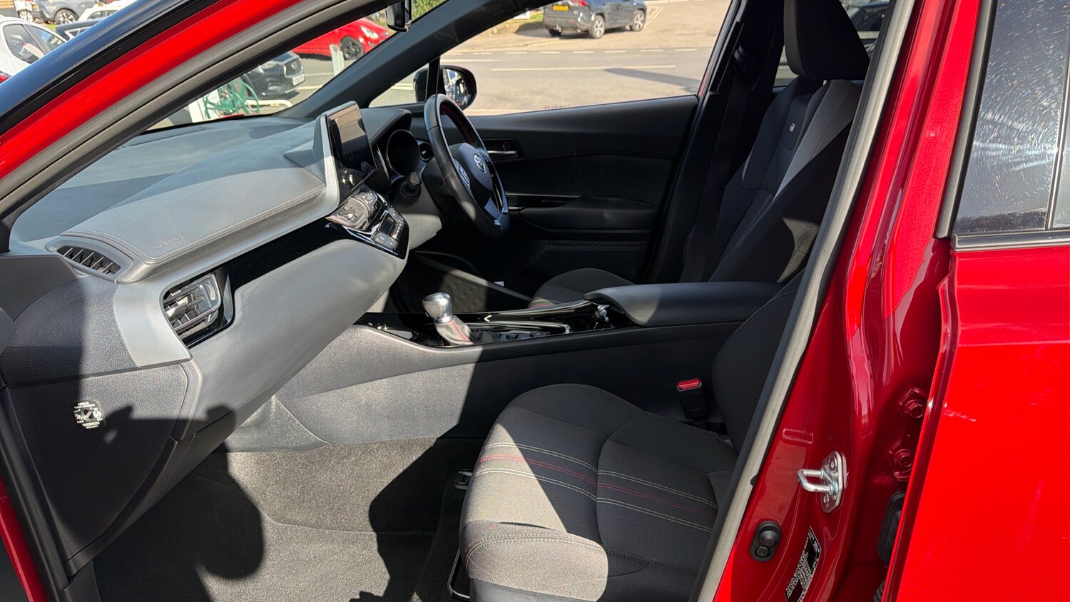 Used Toyota C-HR 2022 for sale - 77883749: Photo 10