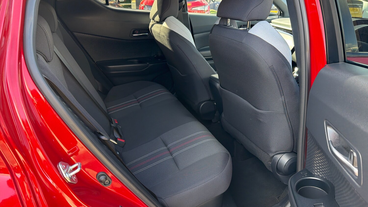 Used Toyota C-HR 2022 for sale - 77883749: Photo 12