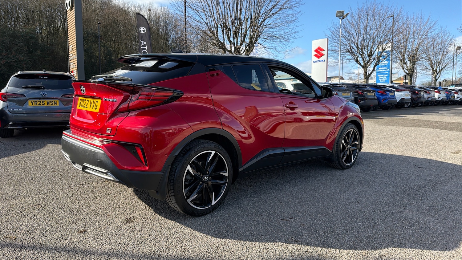 Used Toyota C-HR 2022 for sale - 77883749: Photo 2