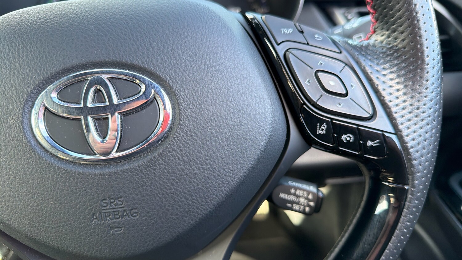 Used Toyota C-HR 2022 for sale - 77883749: Photo 28