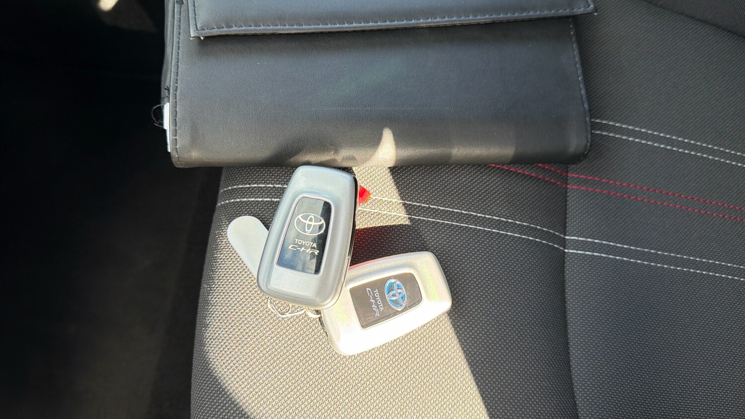 Used Toyota C-HR 2022 for sale - 77883749: Photo 36