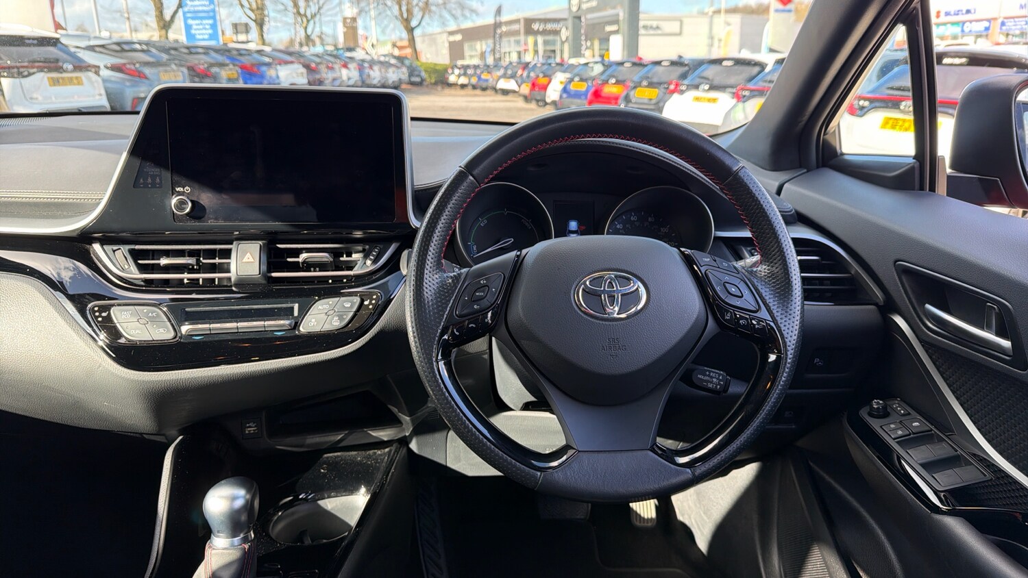 Used Toyota C-HR 2022 for sale - 77883749: Photo 8