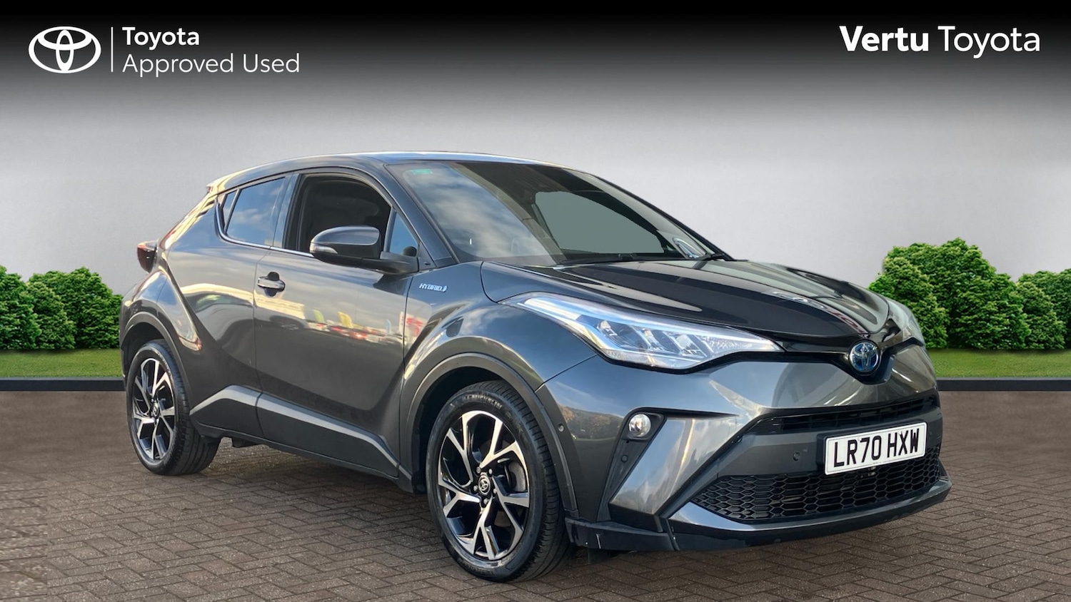 Used Toyota C-HR 2020 for sale - 76067404: Photo 1