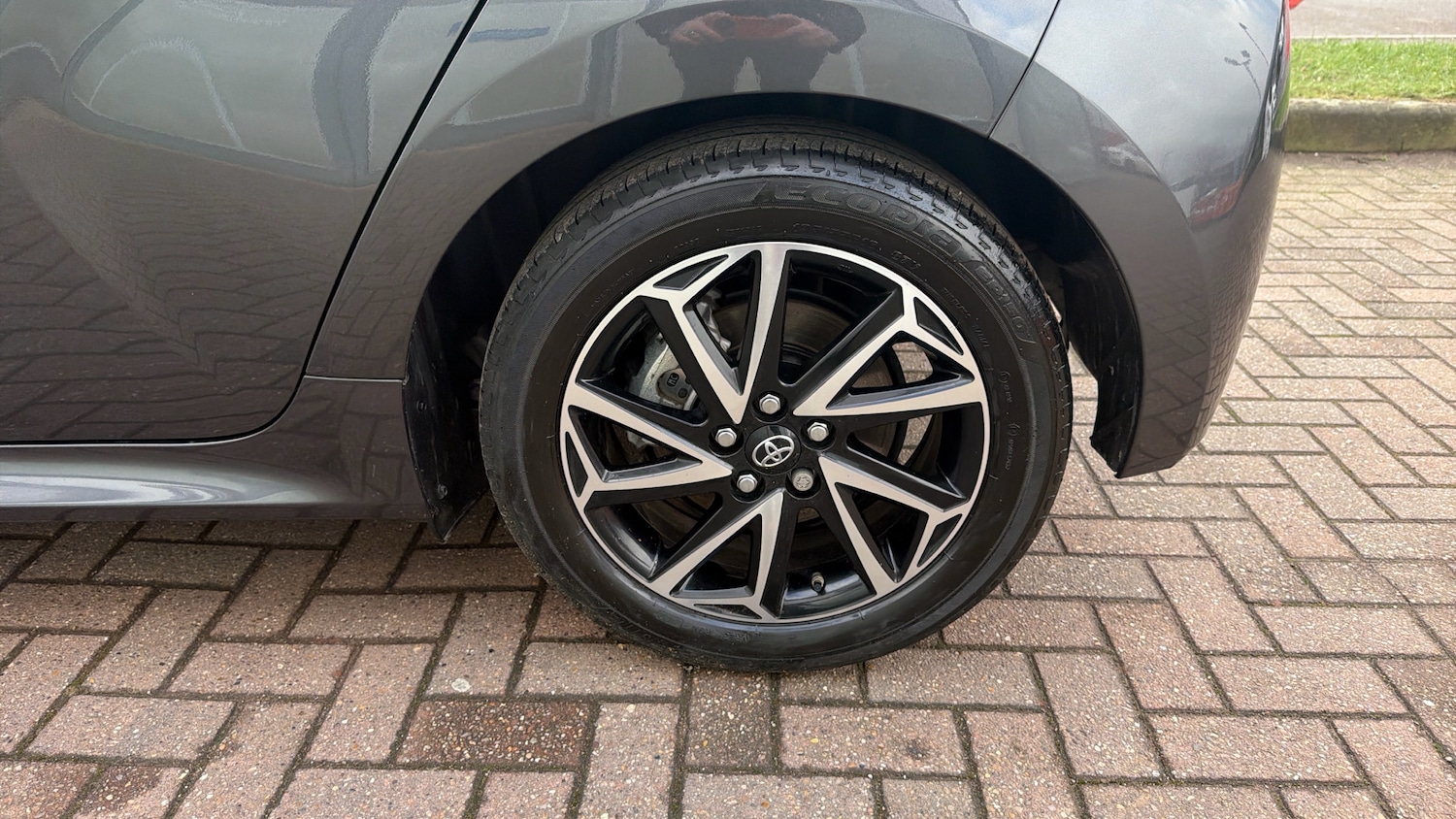 Used Toyota Yaris 2023 for sale - 77260712: Photo 34